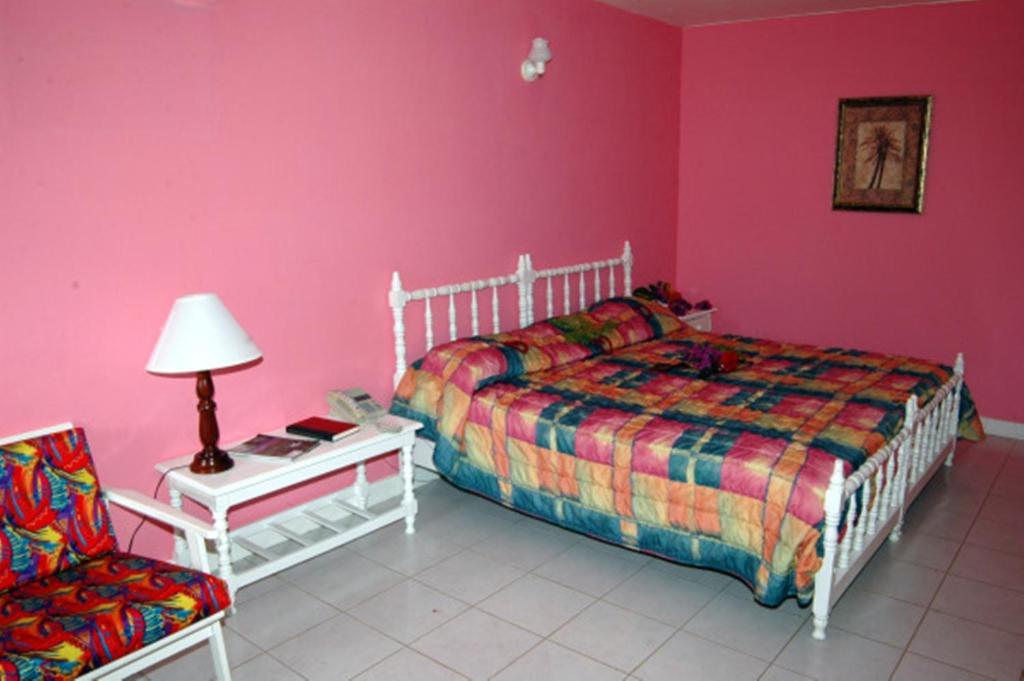 Our Past Time Hotel نيغريل المظهر الخارجي الصورة