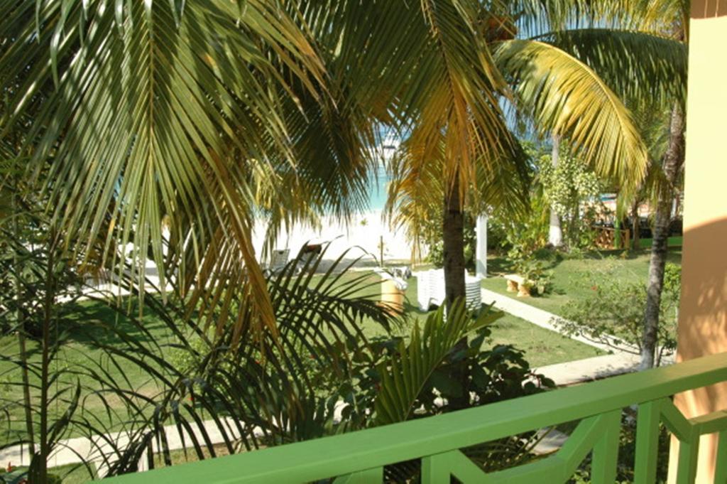 Our Past Time Hotel نيغريل المظهر الخارجي الصورة